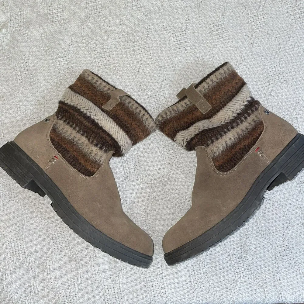 Minnetonka Women’s Fabric Top Booties Size 9 M Brown Leather Grip Sole Comfort